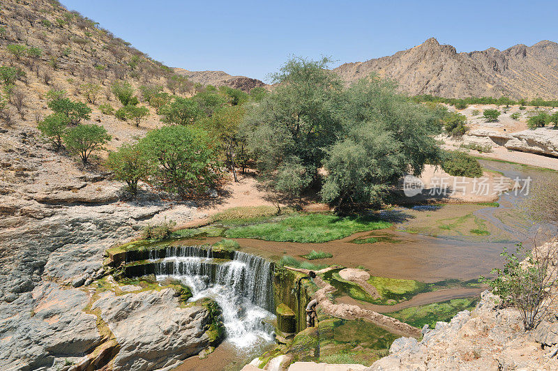 Khowarib River and dam,Damaraland，纳米比亚